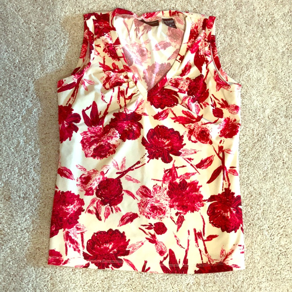 Red/Cream Sleeveless V-Neck Blouse